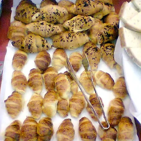 Sanremo מלון 3*